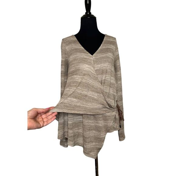 Entro light brown front crossed asymmetrical long sleeves v neck top size M - Picture 9 of 13